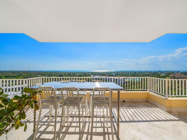 Apartment for rent  Unit #1001 - photo 7490473