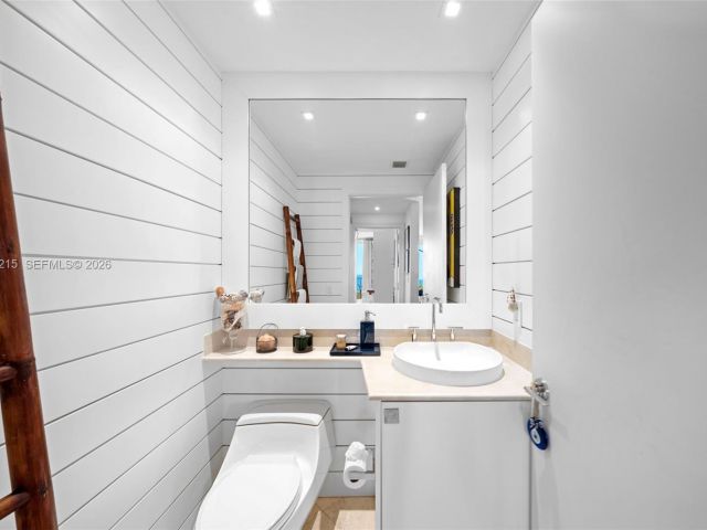 Apartment for rent  Unit #1001 - photo 7490481