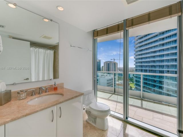 Apartment for sale  Unit #3311 - photo 7511621