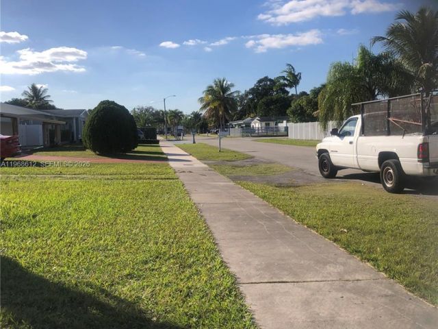 Home for sale at 11952 SW 176th Ter - photo 7450035