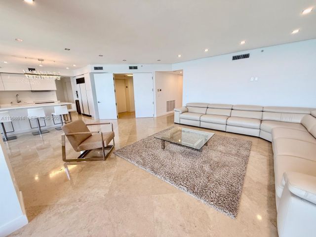 Apartment for sale  Unit #12D - photo 7497361