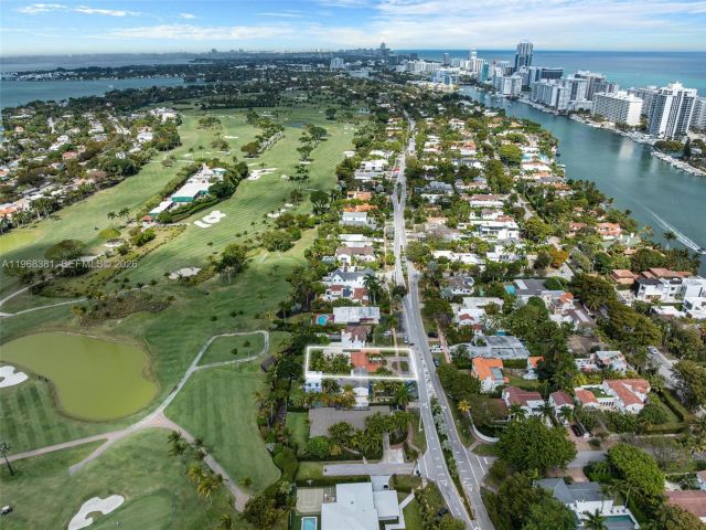 Home for sale at 5220 La Gorce Dr - photo 7469493