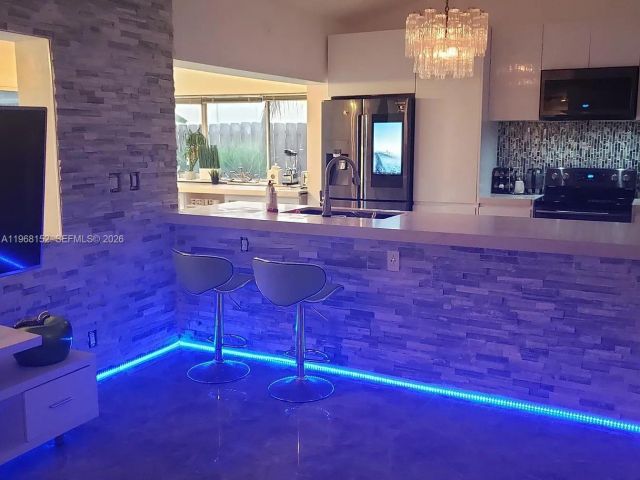 Home for sale at 412 NW 72nd St - photo 7453490