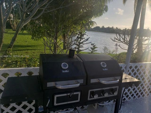 Home for sale at 412 NW 72nd St - photo 7453494