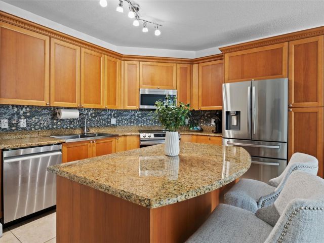 Apartment for sale  Unit #507 - photo 7512240