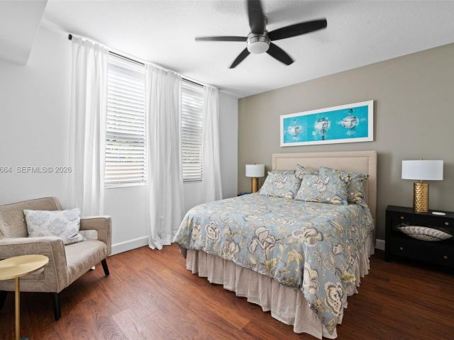 Apartment for sale  Unit #507 - photo 7512245