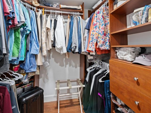 Apartment for sale  Unit #507 - photo 7512249