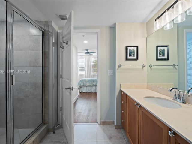 Apartment for sale  Unit #507 - photo 7512250