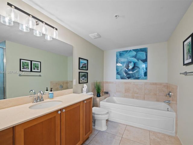 Apartment for sale  Unit #507 - photo 7512251