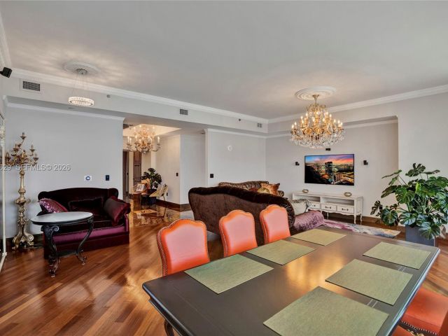 Apartment for rent  Unit #701 - photo 7523764