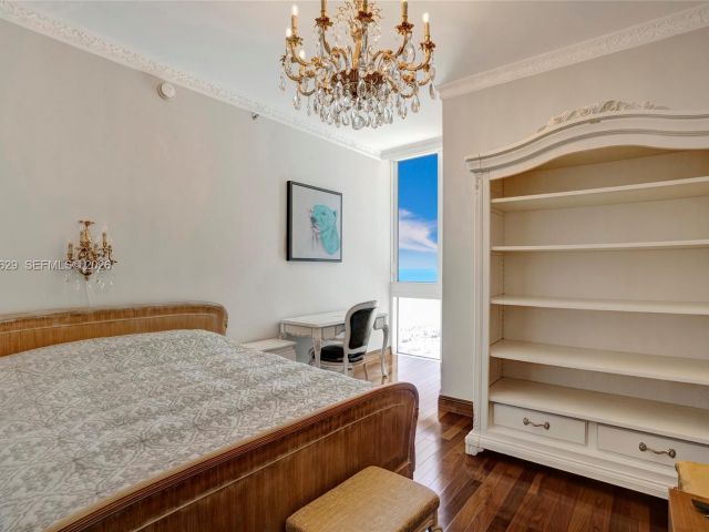 Apartment for rent  Unit #701 - photo 7523778