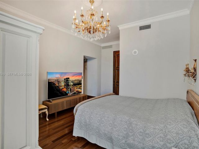 Apartment for rent  Unit #701 - photo 7523779