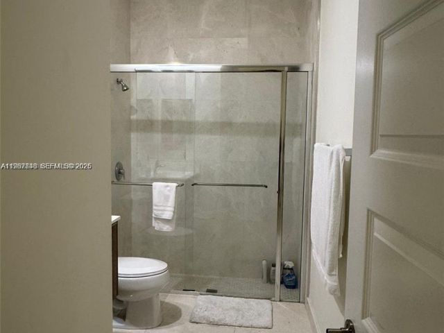 Home for rent at 10376 NW 76th Ter - photo 7486457