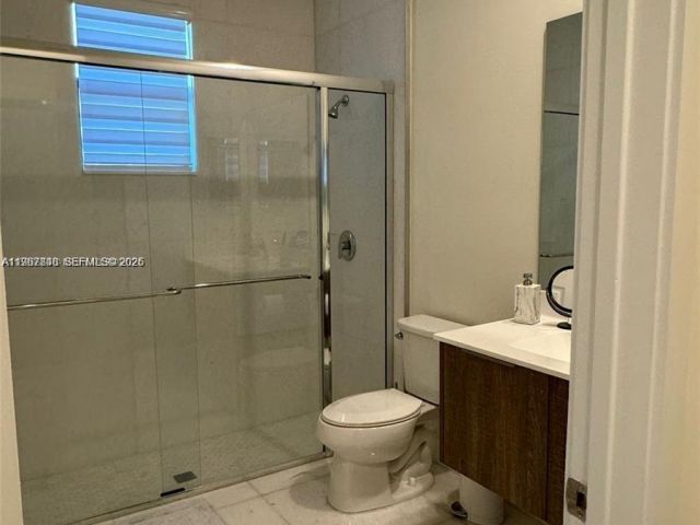 Home for rent at 10376 NW 76th Ter - photo 7486459