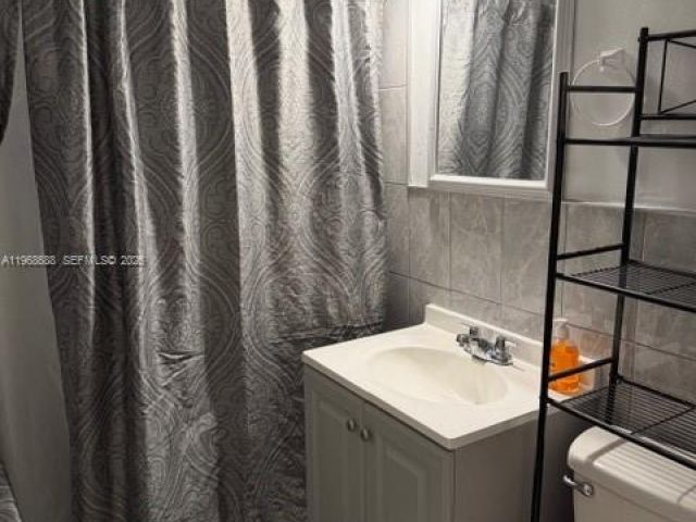 Home for rent at 16340 NW 17th Ct - photo 7480265