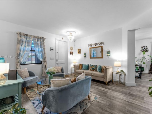 Home for sale at 2484 SE 2nd St - photo 7460477