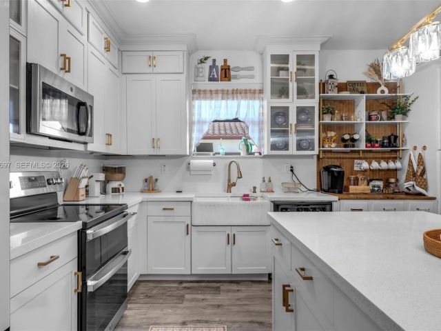 Home for sale at 2484 SE 2nd St - photo 7460481