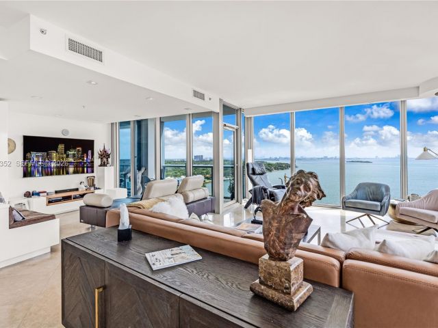 Apartment for sale  Unit #1412 - photo 7491505