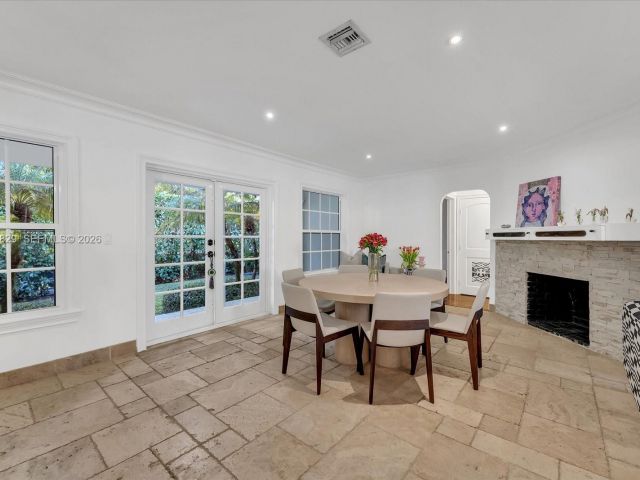 Home for sale at 1161 Sunset Dr - photo 7471095