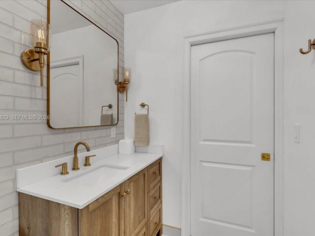 Home for sale at 1161 Sunset Dr - photo 7471108