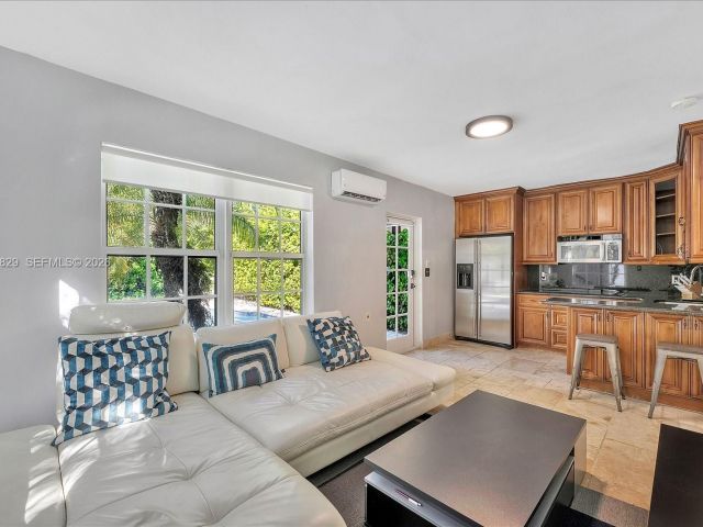 Home for sale at 1161 Sunset Dr - photo 7471110