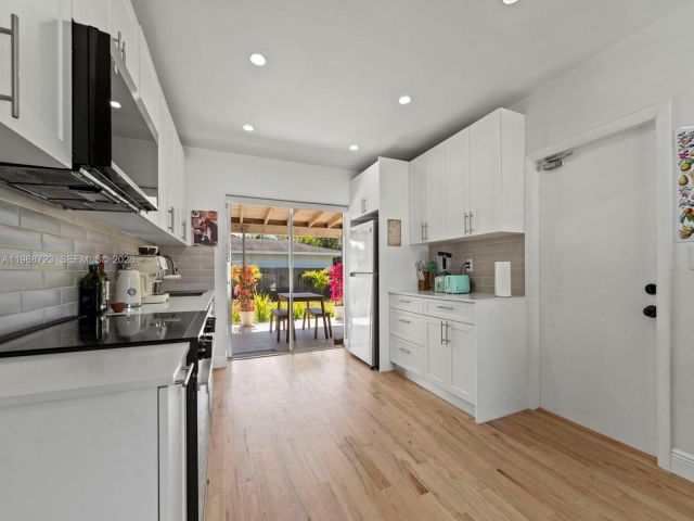 Home for rent at 9320 SW 125th Ter - photo 7449966