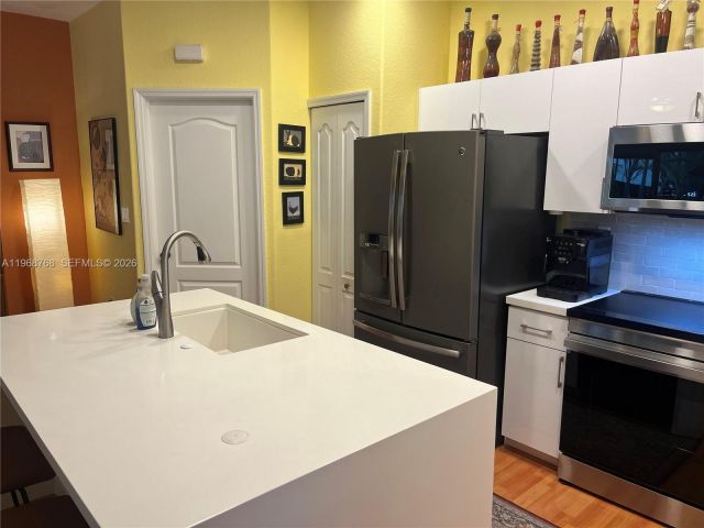 Home for sale at 7469 NW 112th Pl - photo 7486270