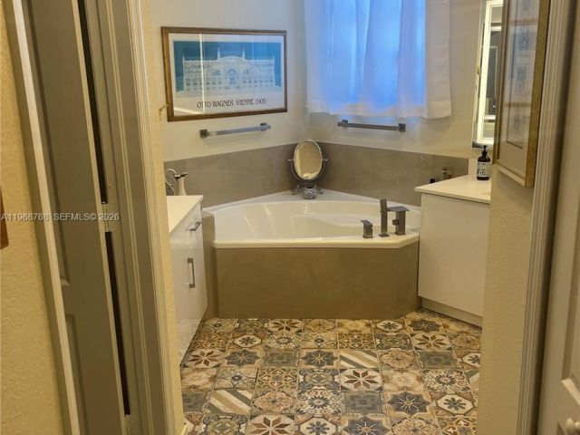 Home for sale at 7469 NW 112th Pl - photo 7486275