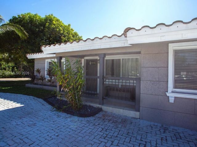 Home for sale at 2450 NE 18th St - photo 7515526