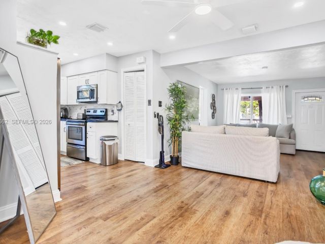 Home for sale at 2450 NE 18th St - photo 7515535