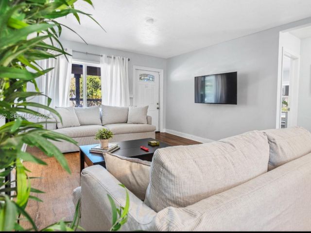 Home for sale at 2450 NE 18th St - photo 7515537