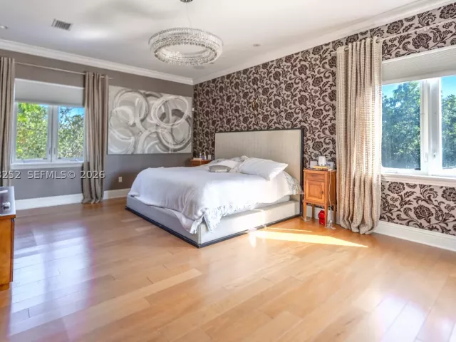 7-bedroom home for sale in Coral Gables - 12755 SW 57th Ave - MondialRealty