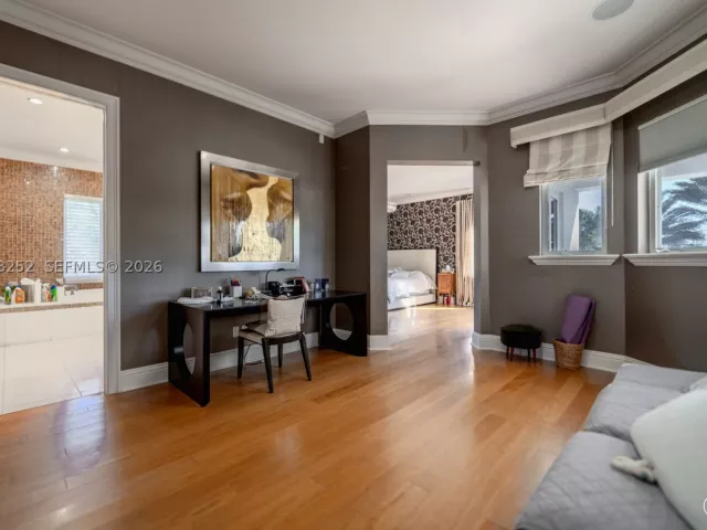 7-bedroom home for sale in Coral Gables - 12755 SW 57th Ave - MondialRealty