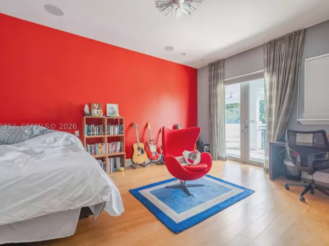 7-bedroom home for sale in Coral Gables - 12755 SW 57th Ave - MondialRealty