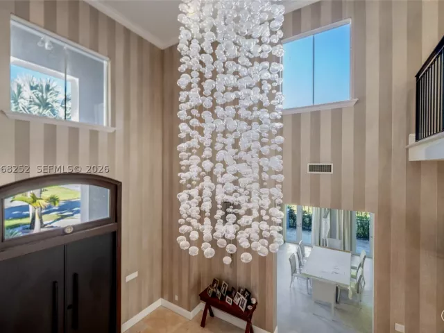 7-bedroom home for sale in Coral Gables - 12755 SW 57th Ave - MondialRealty