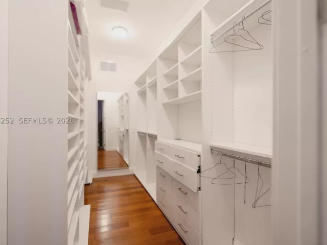7-bedroom home for sale in Coral Gables - 12755 SW 57th Ave - MondialRealty