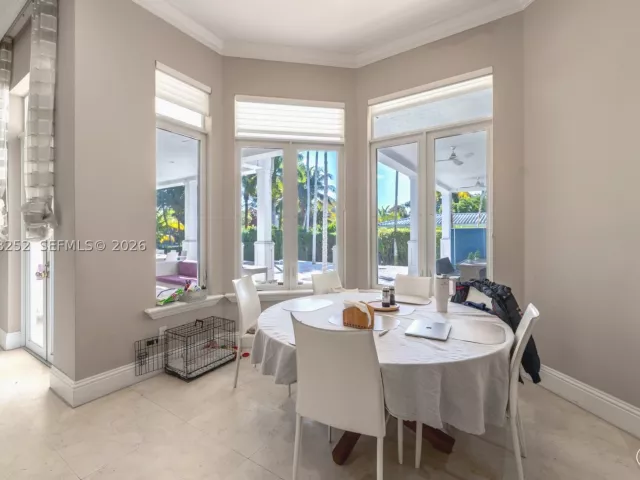 7-bedroom home for sale in Coral Gables - 12755 SW 57th Ave - MondialRealty
