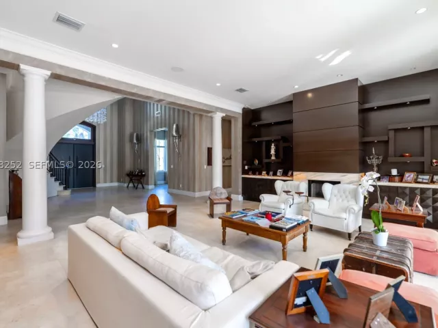 7-bedroom home for sale in Coral Gables - 12755 SW 57th Ave - MondialRealty