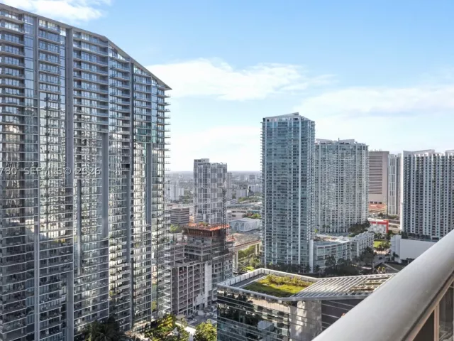 2-bedroom condo for sale in Miami - 801 S Miami Ave 3310 - MondialRealty