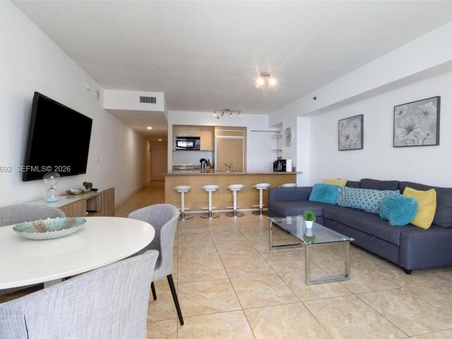 Apartment for rent  Unit #2409 - photo 7499848