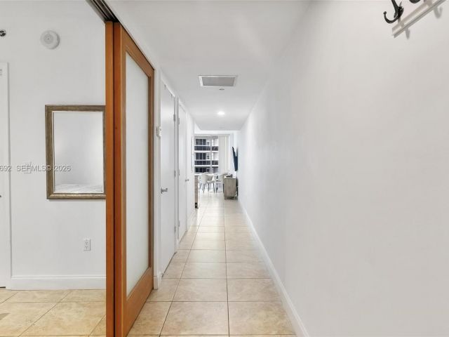 Apartment for rent  Unit #2409 - photo 7499855