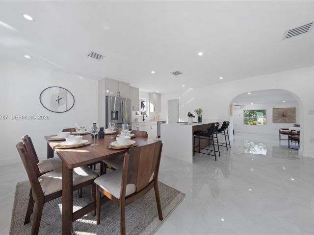 Home for sale at 651 NW 9th St - photo 7498851