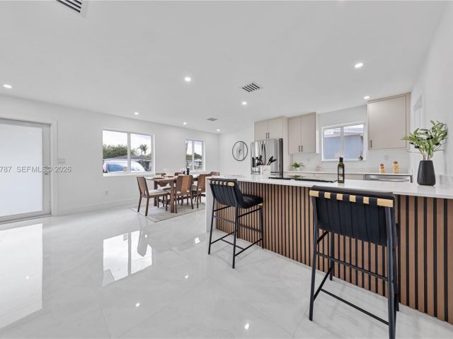 Home for sale at 651 NW 9th St - photo 7498854