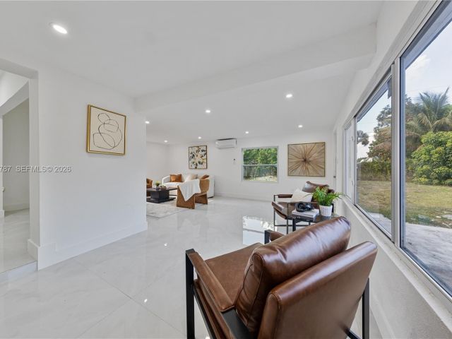 Home for sale at 651 NW 9th St - photo 7498862