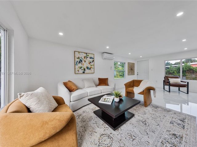 Home for sale at 651 NW 9th St - photo 7498866