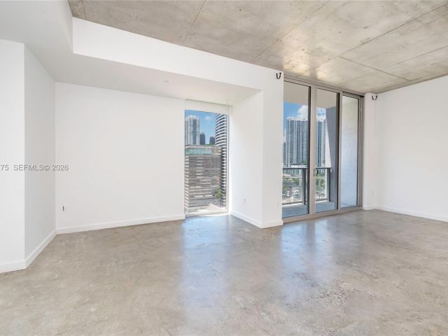 Apartment for rent  Unit #909 - photo 7467965