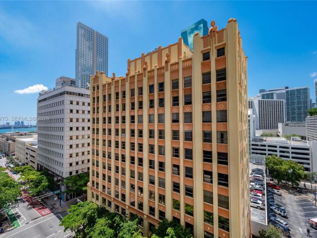 Apartment for rent  Unit #909 - photo 7467968