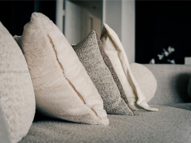 Apartment for rent  Unit #D-3940 - photo 7496240