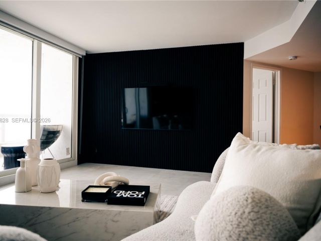 Apartment for rent  Unit #D-3940 - photo 7496242