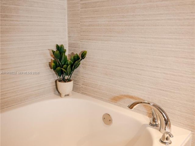 Apartment for rent  Unit #D-3940 - photo 7496250